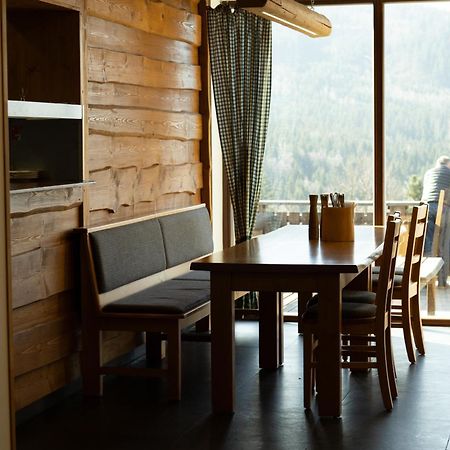 Hotel Kristian Kubova Huť Kültér fotó