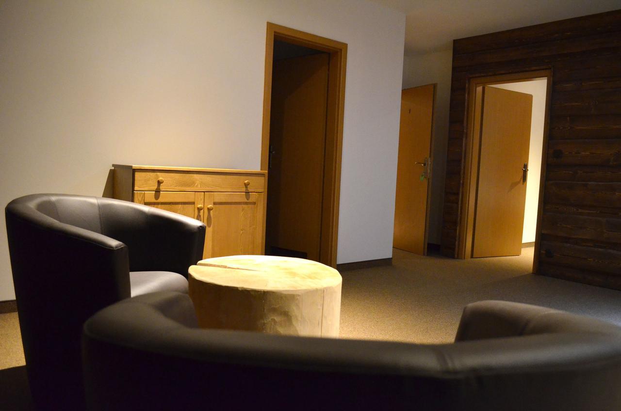 Hotel Kristian Kubova Huť Kültér fotó